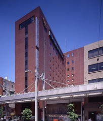 スカイルームはホテル最上階11階にございます。