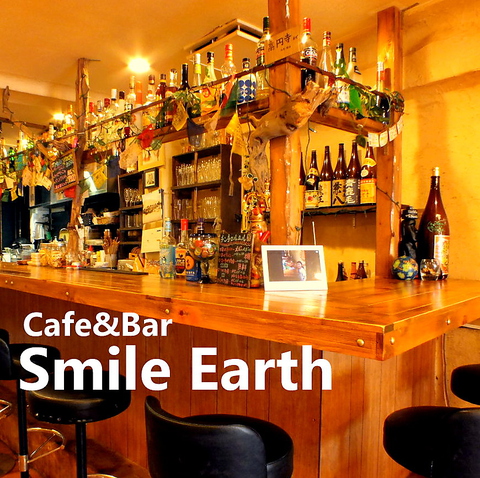 旅好きが集まるアットホームなカフェ。人との出会いが楽しい笑顔あふれる空間☆