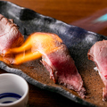 料理メニュー写真 牛炙り肉寿司（6貫）