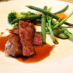 ボリューム満点のコース料理。