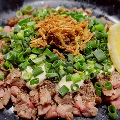 牛赤身のタルタル風