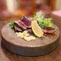 カツオの炭岩塩炙り