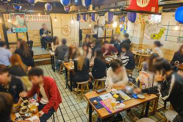串揚げスタンド ハチミツ 錦通店の雰囲気1