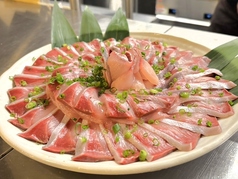 鹿児島県産黒豚と地元食材を活かした絶品料理が自慢！