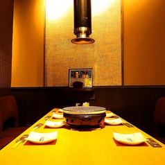 鶏焼肉と鍋 すずめ横丁 名古屋駅店の特集写真