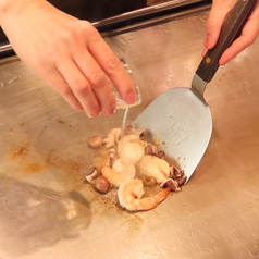 もんじゃSAWAKAMI サワカミ 金山店の特集写真