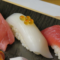 五感で楽しむ至極のお寿司。是非ご賞味ください！