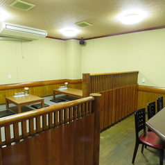 お一人様でも気軽に行きやすい！スタッフと会話を楽しむのも良し、1人でしっぽり飲むのも良し！サク飲みも大歓迎です◎