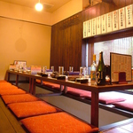 お座敷席は宴会の席にどうぞ。早めのご予約をおすすめします！