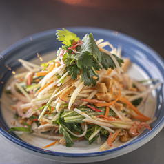 青パパイヤとパクチーのサラダ