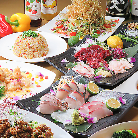 北九州産の食材をたっぷり使用。和・洋・中ジャンルにとらわれない創作料理を堪能。