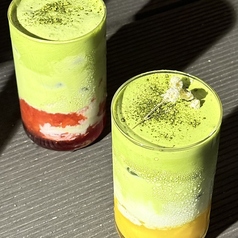 ストロベリー抹茶ミルク・マンゴー抹茶ミルクの写真