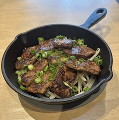 牛レバー焼き(塩焼きまたはタレ焼き)