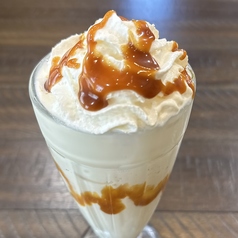 特製フラッペ　キャラメルバニラ