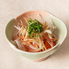 トマトと香味野菜のサラダ