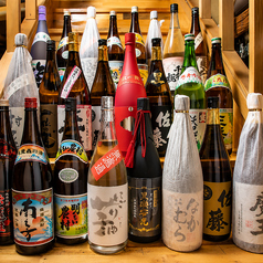 焼酎70種類以上。お酒好きが通う一軒。