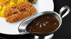 旨さと辛さがここちよい黒カレー 萬栄カレーのメイン写真