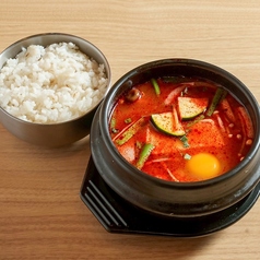 【お食事・スープ】石焼ビビンバ(スープ付)/スンドゥブ(麦ごはん付)　各