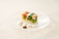 彩り野菜のゼリー寄せ