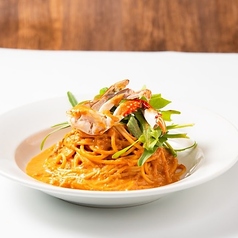 渡り蟹のトマトクリームパスタ