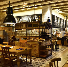 GATHER EATING HOUSE ギャザーイーティングハウスの雰囲気1