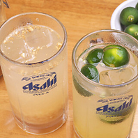 自家製ジンジャー香る一杯と、季節限定の柑橘チューハイ