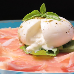 ブラータ生ハム盛り合わせ