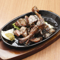 料理メニュー写真&nbsp;新名物！さつま知覧どり豪快骨付きモモ焼き