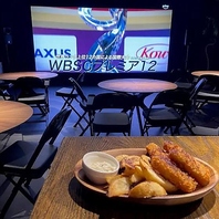 お好みの食事を自由に持ち込み！自分たち流のパーティを