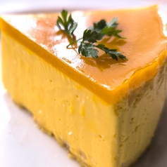 マンゴーレアチーズケーキ