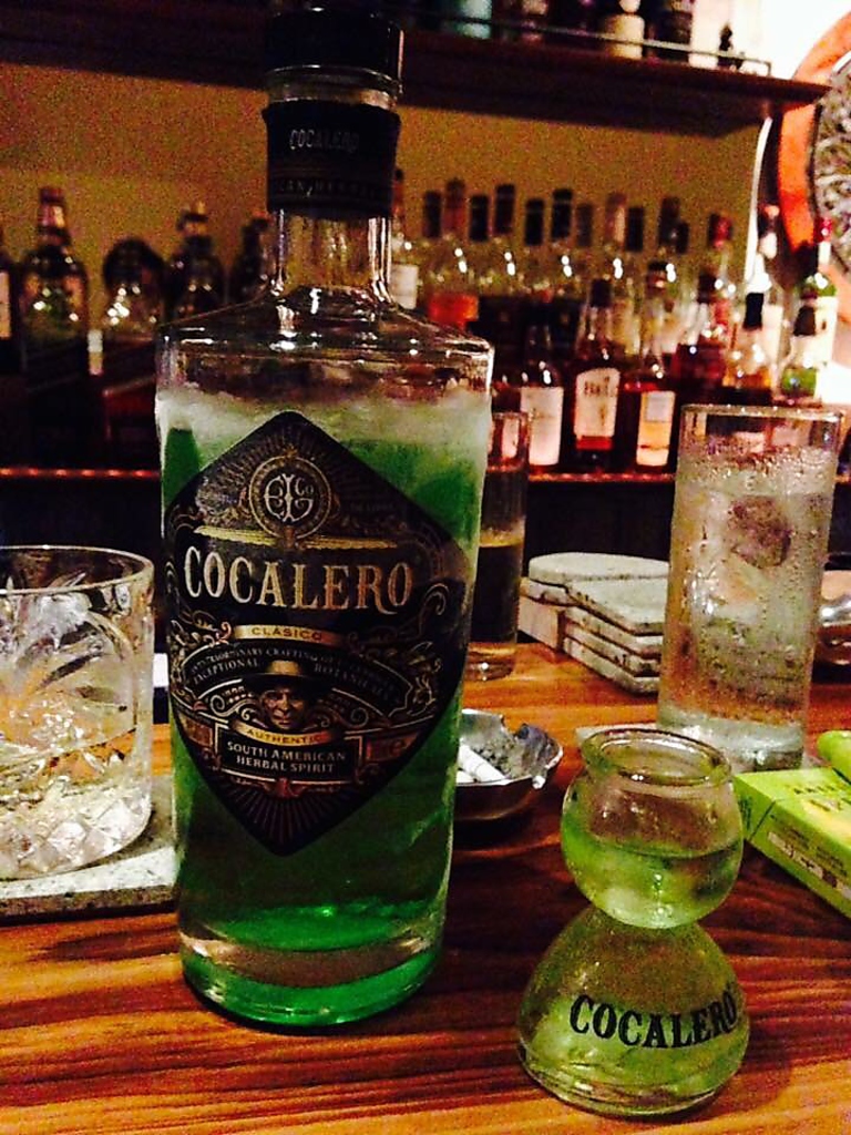 ショットメニューも豊富です◎　ワイワイ飲みたい方もご利用できちゃいます♪