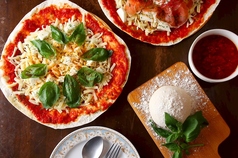 自家製手作りピザの写真