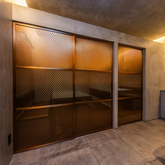 【貸切】大人数でのご利用におすすめです◎モダンな空間を独り占めして、非日常をお楽しみいただけますよ!