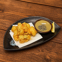 和牛もつのふわトロ天麩羅 黒胡椒スパイス