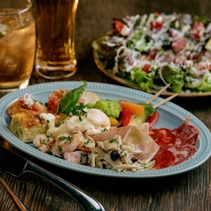 ロジック LOGIC 梅田店特集写真1