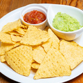 料理メニュー写真&nbsp;ワカモレチップス