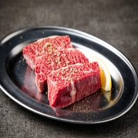 霜降りが語る、確かな素性。大切な人と味わう贅沢肉。