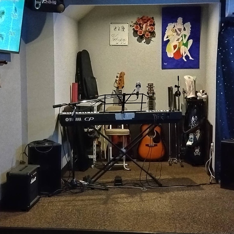 カラオケ ライブ としの写真