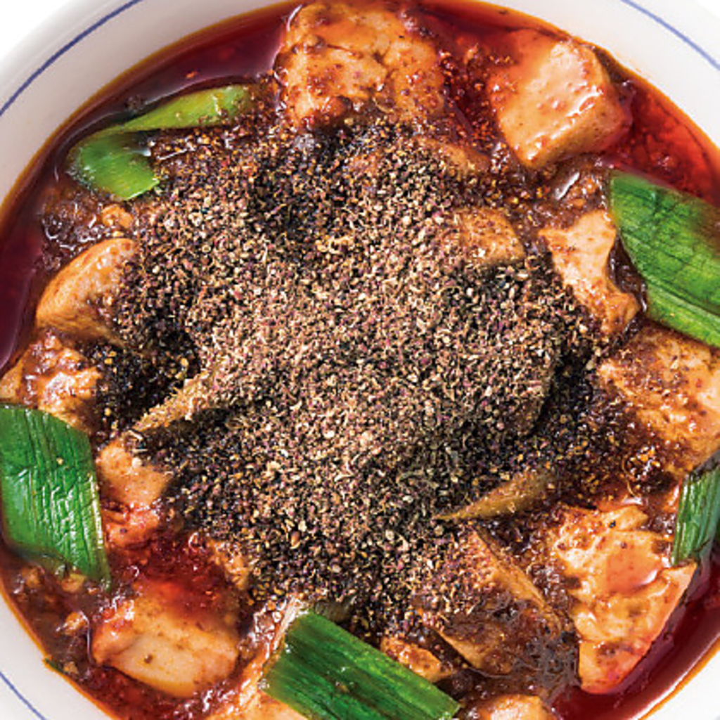 【陳麻婆豆腐がこだわる5つの秘密・５】醤油と甜麺醤で少し甘い味付けにする四川省で定番の味付け