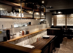 GINZA 春夏秋豚 横浜店の雰囲気3