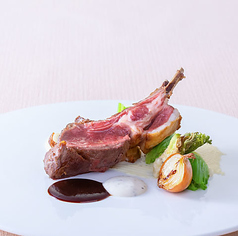 フランス料理ミル・エルブのコース写真