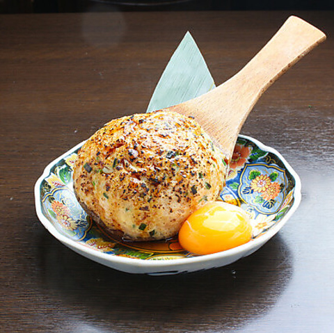 新宿西口3分！思い出横丁最大級！昭和レトロ居酒屋♪名物『しゃもじつくね』は絶品！