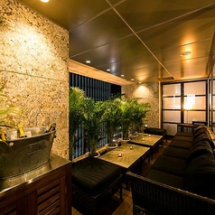 個室 肉バルVS魚バル デザインフードマーケット 新橋店の特集写真