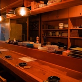 和の趣溢れる落ち着いた雰囲気の店内では、どんなシーンでもゆっくりお過ごしいただけます。