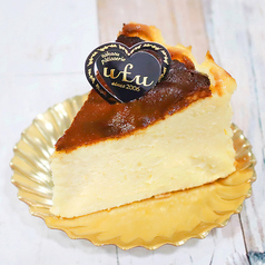 バスクチーズケーキ（ドリンクバー付き）