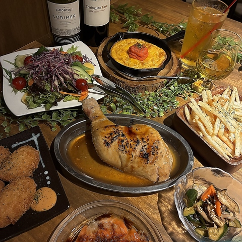 山小屋気分を楽しめる赤羽一番街の大人の隠れ家。創作料理と旬の食材でごゆるりと。