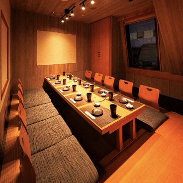 しり鳥商店 横浜西口店の雰囲気1