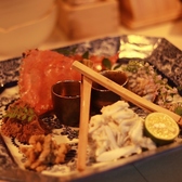 四季折々の新鮮な食材を贅沢に使った創作料理が当店の魅力。季節の味覚をぜひご堪能ください。