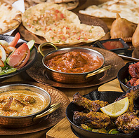 ランチからディナーまで楽しめる本格カレー