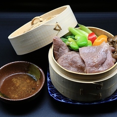 黒毛和牛と京野菜の蒸籠蒸し
